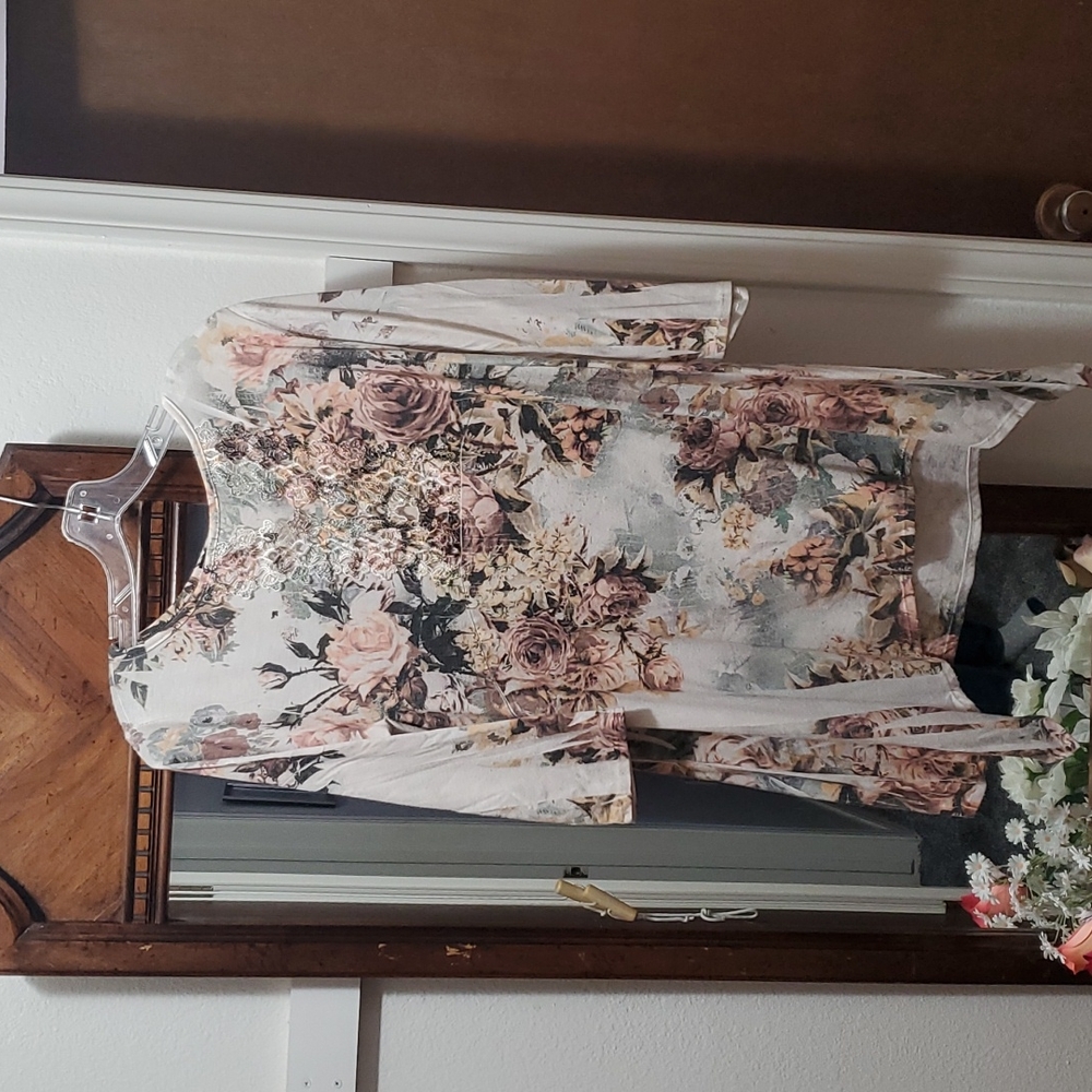 Women shirt's
